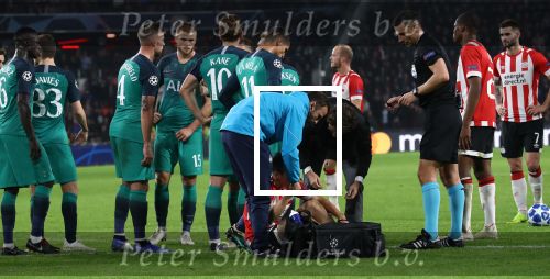 Eindhoven, 24 Oktober 2018 PSV-Tottemham Hotspur.
Duel in de voorronde Champions League, eindstand 2-2.
Hirving Lozano geblesseerd