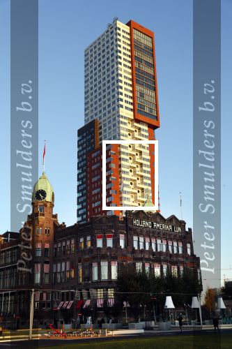 Rotterdam 15 november 2018
Memphis Depay heeft de penthouse in appartementen complex Montevideo in Rotterdam. Het ligt naast Hotel New York en de Erasmusbrug.