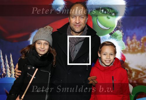 Amsterdam 24 november 2018
Premiere van de Grinch in pathe arena.
Hugo Metsers met zoon en dochter.
