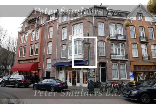 Amsterdam 8 december 2018
Huub Stapel woont in een nieuw huis.