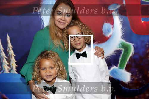 Amsterdam 24 november 2018
Premiere van de Grinch in pathe arena.
irene Avogadri kwam met haar zoons