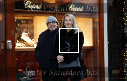 Amsterdam 17 december 2018
Jaap v Zweden met zijn vrouw Aaltje op de pc hooftstraat.