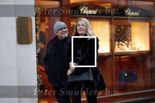Amsterdam 17 december 2018
Jaap v Zweden met zijn vrouw Aaltje op de pc hooftstraat.