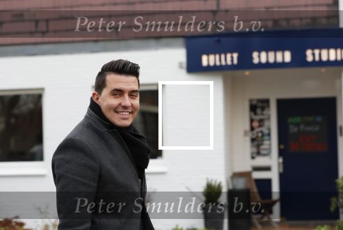 Nederhorst den Berg 5 december 2018
Opnames liedje voor afscheid Edwin Evers door heel veel collegaâ€™s en artiesten in de Bullet sound studioâ€™s. jan Smit