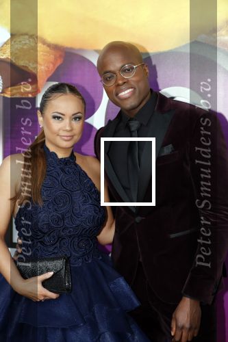 Rotterdam 9 december 2018
Premiere Bon Bini Holland 2 in pathe Rotterdam. Jandino Asporaat met vrouw en kinderen