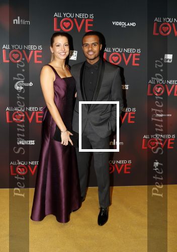 Amsterdam 26 november 2018
Premiere All you need is love in het delamar theater. Jasha Rudge met vriendin