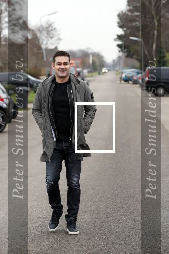 Nederhorst den Berg 5 december 2018
Opnames liedje voor afscheid Edwin Evers door heel veel collegaâ€™s en artiesten in de Bullet sound studioâ€™s. Jeroen v d Boom