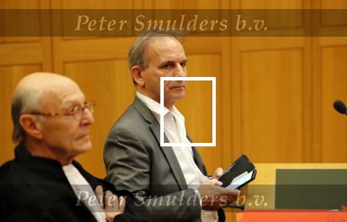 Den Bosch 30 november 2018
Rechtszaak tussen Johan Vlemmix en Patricia Paay. Johan kwam met een look a like pop ( in rolstoel) van zichzelf en Patricia kwam met haar man Robbert Hinfelaar naar de rechtbank in Den Bosch.