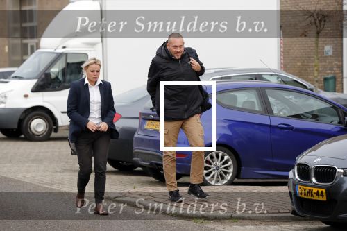 Nederhorst den Berg 5 december 2018
Opnames liedje voor afscheid Edwin Evers door heel veel collegaâ€™s en artiesten in de Bullet sound studioâ€™s. Beveiliging John v d  Heuvel
