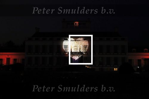 Soestdijk Baarn 6 december 2018
Kick off voor KWF aktie met lampionnen bij paleis Soestdijk . oa Wilfred Genee Coosje Smid Mirella v Markus Jeroen Snel en Andre v d Toorn doen mee.