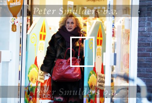 Amsterdam 4 december 2018
Karin Bloemen doet boodschappen op de beethovenstraat.