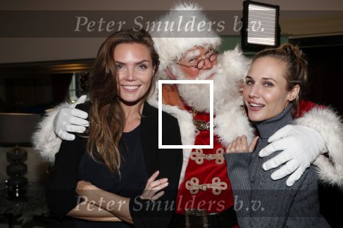 Amsterdam 6 december 2018
Sky radio christmas tree wedstrijd voor het goede doel. Kim Feenstra en Kimberley Klaver
