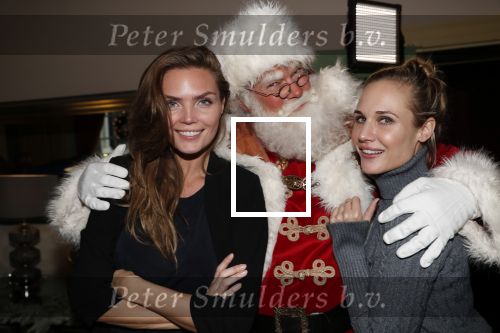 Amsterdam 6 december 2018
Sky radio christmas tree wedstrijd voor het goede doel. Kim Feenstra en Kimberley Klaver