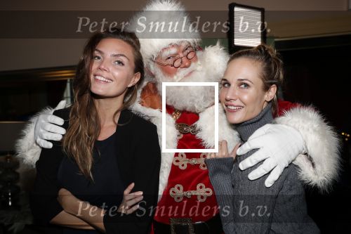 Amsterdam 6 december 2018
Sky radio christmas tree wedstrijd voor het goede doel. Kim Feenstra en Kimberley Klaver