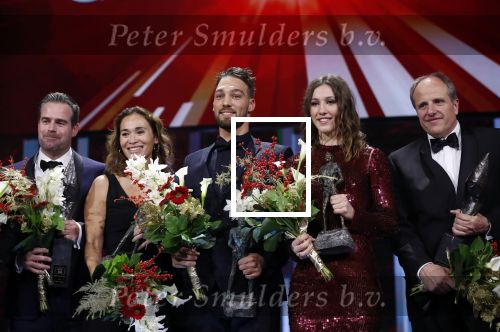 Amsterdam 19 december 2018
Sportman van het jaar verkiezing in afas live. Kjeld Nuis met Sportvrouw van het Jaar 2018 Suzanne Schulting, gehandicapte sporter van het Jaar 2018 Bibian Mentel en de coaches van het Jaar 2018 Jac Orie en Raemon Sluijter De baanwielrenners werden ploeg van het jaar, Marianne Timmer kreeg een ouvre prijs en Rico Verhoeven werd door de Zapp kijkers gekozen tot meest populaire sporter.