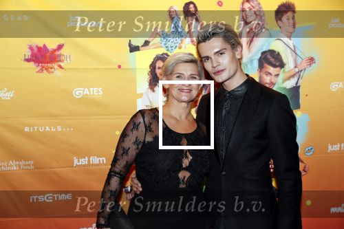 Amsterdam 22 november 2018
Premiere first kiss in het Amsterdam theater. Koen Kardashian met moeder