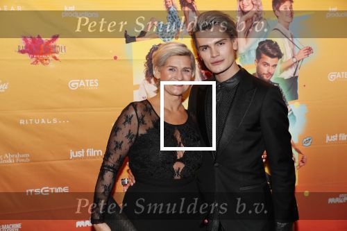 Amsterdam 22 november 2018
Premiere first kiss in het Amsterdam theater. Koen Kardashian met moeder