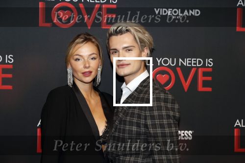 Amsterdam 26 november 2018
Premiere All you need is love in het delamar theater. Koen Kardashian met een vriendin