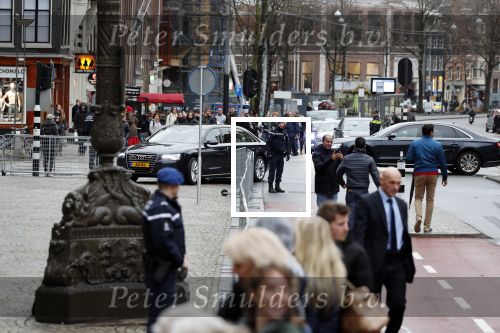 Amsterdam 6 december 2018
Prins Claus prijzen in paleis op de dam . Aanwezig Prinses Baetrix Prinses Mabel Prins Constantijn Koning Willem Alexander en koningin Maxima.