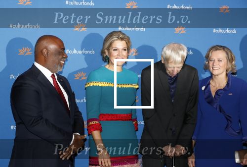 Amsterdam 26 november 2018
Koningin Maxima reikt in het Muziekgebouw aan t IJ de Prins Bernhard Cultuurfonds Prijs uit aan dirigent en componist Reinbert de Leeuw