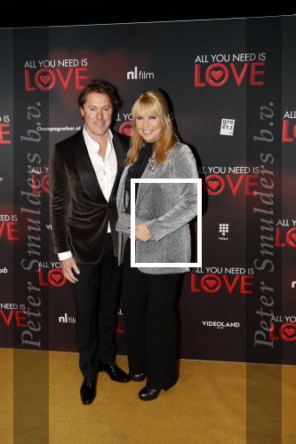 Amsterdam 26 november 2018
Premiere All you need is love in het delamar theater. Linda de Mol met partner Jeroen Rietbergen