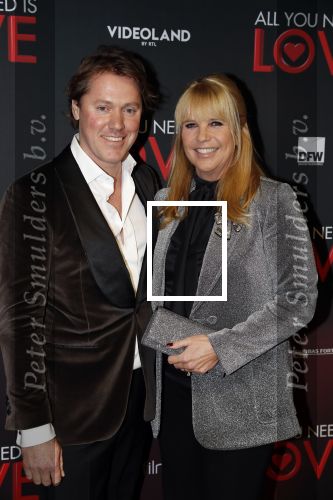 Amsterdam 26 november 2018
Premiere All you need is love in het delamar theater. Linda de Mol met partner Jeroen Rietbergen