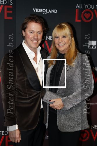 Amsterdam 26 november 2018
Premiere All you need is love in het delamar theater. Linda de Mol met partner Jeroen Rietbergen