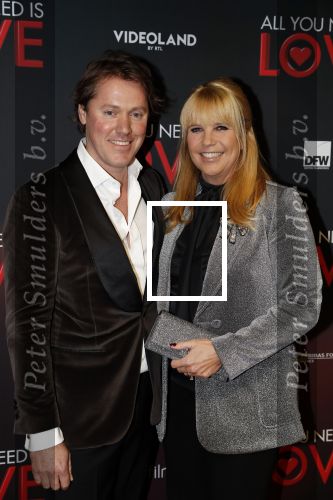 Amsterdam 26 november 2018
Premiere All you need is love in het delamar theater. Linda de Mol met partner Jeroen Rietbergen