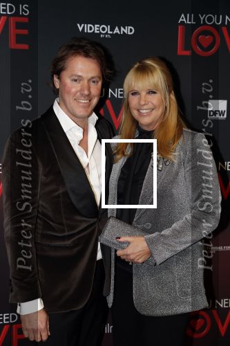 Amsterdam 26 november 2018
Premiere All you need is love in het delamar theater. Linda de Mol met partner Jeroen Rietbergen