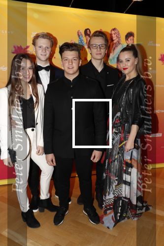 Amsterdam 22 november 2018
Premiere first kiss in het Amsterdam theater.  Luca Senna en Jada Borsato met partners