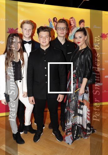 Amsterdam 22 november 2018
Premiere first kiss in het Amsterdam theater.  Luca Senna en Jada Borsato met partners