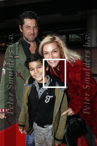 Amsterdam 224 november 2018
Premiere de Grinch in pathe arena.
Lucille Werner met man en zoon