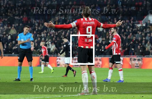 Eindhoven,24 November 2019
Kompetitie Seizoen 2018-2019 PSV-SC Heerenveen, eindstand 3-0
Luuk de Jong