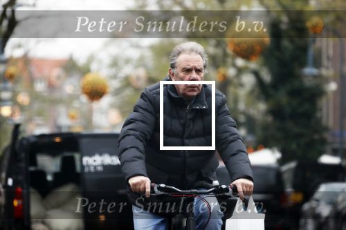 Amsterdam 28 november 2018
Maarten Spanjer doet boodschappen in amsterdam zuid