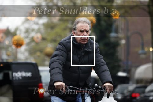 Amsterdam 28 november 2018
Maarten Spanjer doet boodschappen in amsterdam zuid
