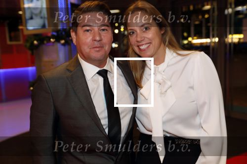 Amsterdam 11 december 2018
Martijn Krabbe met zijn verloofde Deborah Wietzes bij modeshow Nikkie Plessen