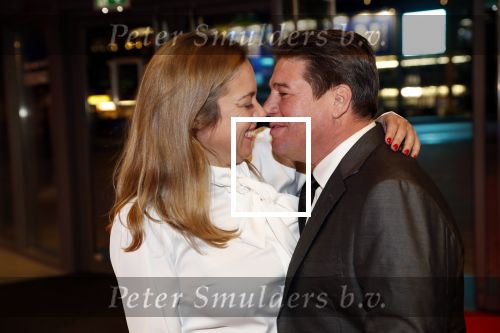 Amsterdam 11 december 2018
Martijn Krabbe met zijn verloofde Deborah Wietzes bij modeshow Nikkie Plessen