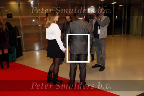 Amsterdam 11 december 2018
Martijn Krabbe met zijn verloofde Deborah Wietzes bij modeshow Nikkie Plessen