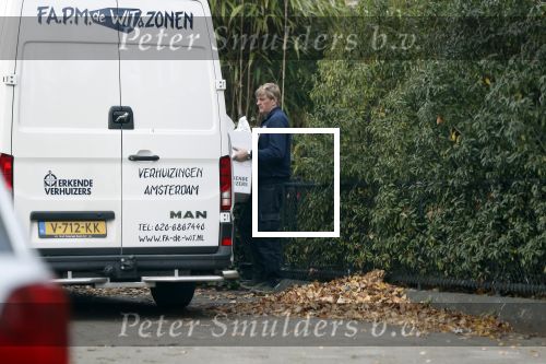 Amsterdam 22 november 2018
Verhuiswagen bij het huis van Martijn Krabbe.