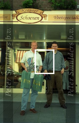 Matty Kremer 
Ed Nijpels 
Ronald Koeman
Schoenenzaak Oosterhout