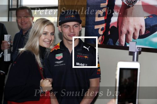 Amsterdam 13 november 2018
Presentatie TAG Heuer horloge van Max Verstappen in Hotel Arena. Robert Doornbos en Rob Kamphues doen de presentatie.