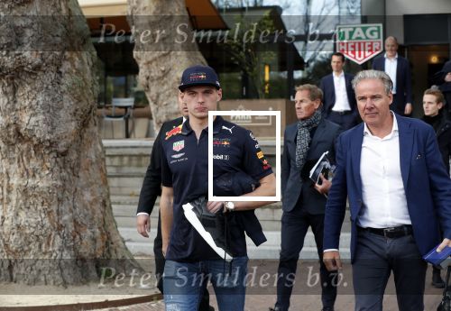 Amsterdam 13 november 2018
Presentatie TAG Heuer horloge van Max Verstappen in Hotel Arena. Robert Doornbos en Rob Kamphues doen de presentatie. Max met zijn manager Raymond Vermeulen