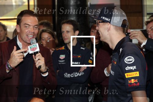 Amsterdam 13 november 2018
Presentatie TAG Heuer horloge van Max Verstappen in Hotel Arena. Robert Doornbos en Rob Kamphues doen de presentatie.