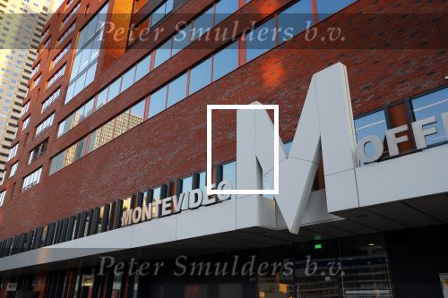 Rotterdam 15 november 2018
Memphis Depay heeft de penthouse in appartementen complex Montevideo in Rotterdam. Het ligt naast Hotel New York en de Erasmusbrug.