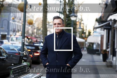 Amsterdam 4 december 2018
Mick Harren op straat in Amsterdam zuid.