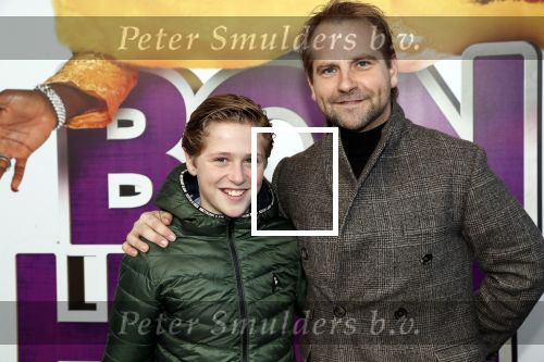 Rotterdam 9 december 2018
Premiere Bon Bini Holland 2 in pathe Rotterdam. Mike Meijer met zoon