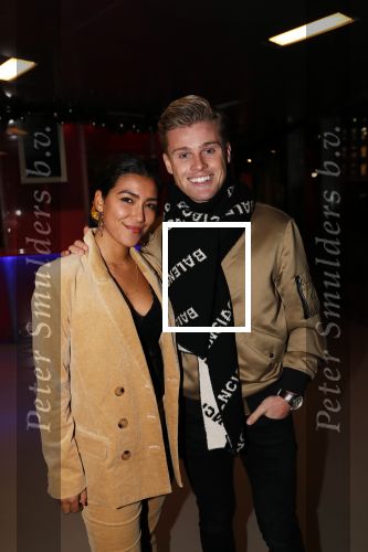 Amsterdam 11 december 2018
Modeshow en feest Nikkie Plessen met heel veel artiesten in AFAS live. Moise Trustfull met vriend Kaj