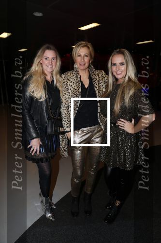 Amsterdam 11 december 2018
Modeshow en feest Nikkie Plessen met heel veel artiesten in AFAS live. Anouk Smulders en Monique Smit