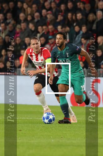 Eindhoven, 24 Oktober 2018 PSV-Tottemham Hotspur.
Duel in de voorronde Champions League, eindstand 2-2.
Mousa Dembele en Luuk de Jong