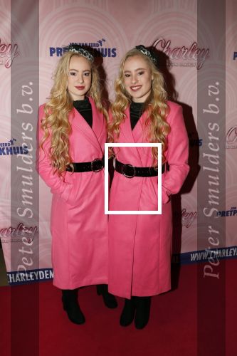 Rotterdam 9 december 2018
Premiere Charley in het oude Luxor theater. 
Mylene Waalewijn en Rosanna Waalewijn